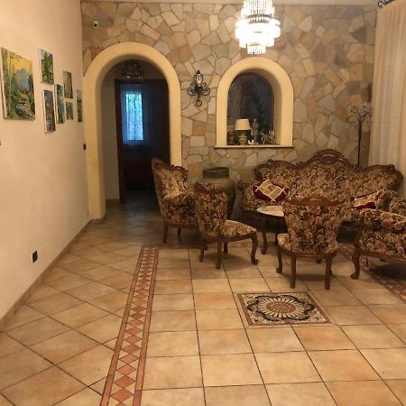 Bed and Breakfast Marinette Барчеллона-Поццо-ди-Готто Экстерьер фото